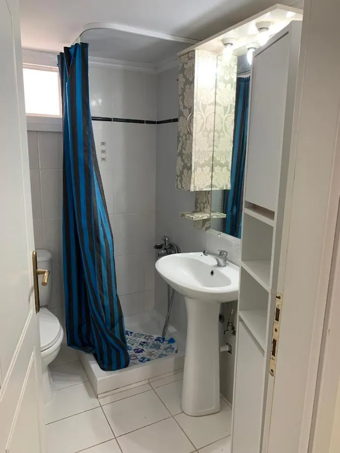 Ourania Apartments Сиври